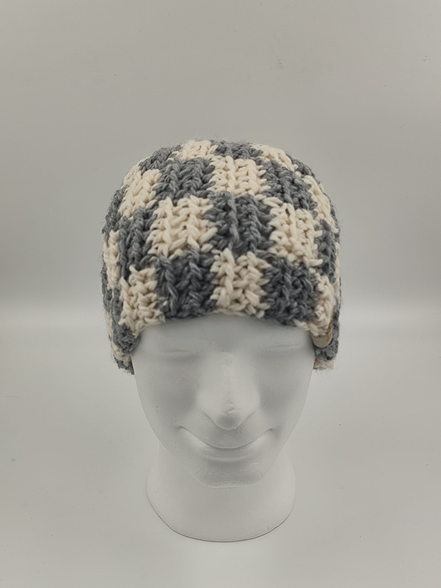 Bonnet crochet fait main Plymouth rock - Gris clair/beige