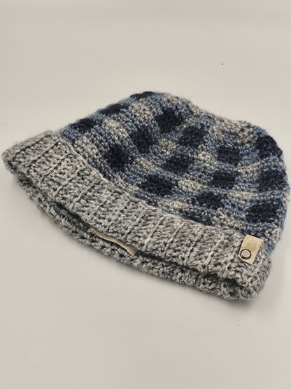 Bonnet crochet fait main Chantecler - Brume polaire/ciel glace/denim crépusculaire