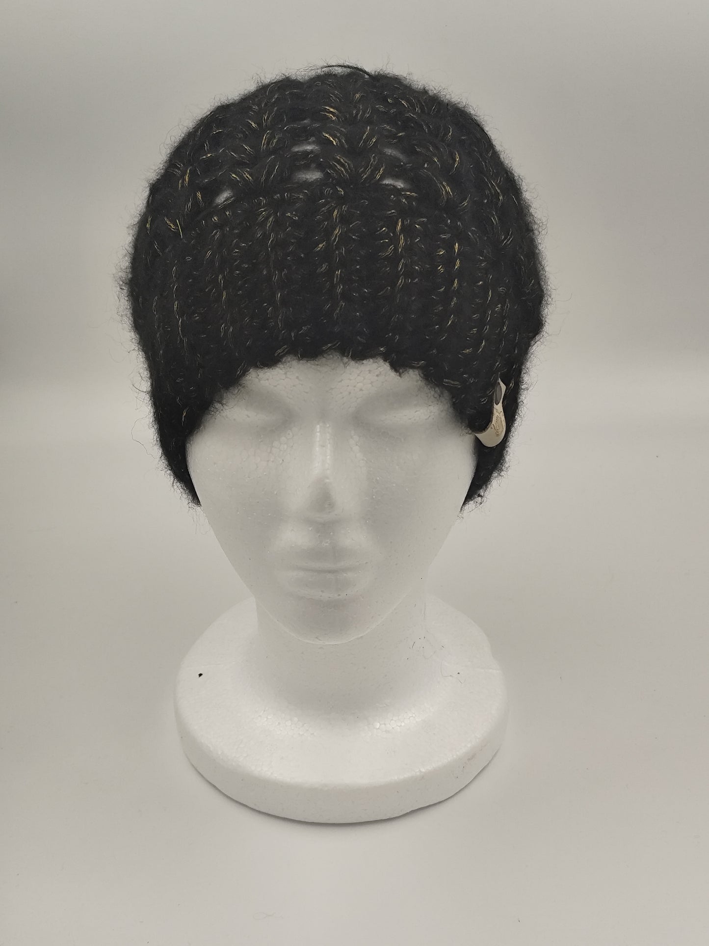 Bonnet crochet fait main Crevecoeur - Noir or