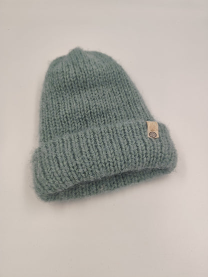 Bonnet crochet fait main Cocottine – Vert sauge