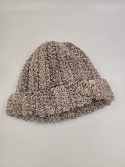 Bonnet crochet fait main Cocotte – Fauve