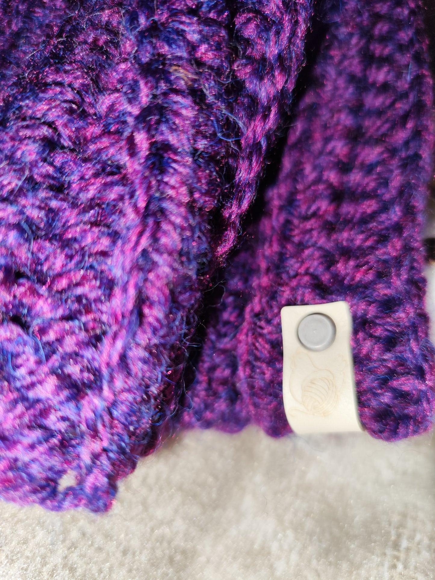 Bonnet crochet fait main Cocotte - Aubergine