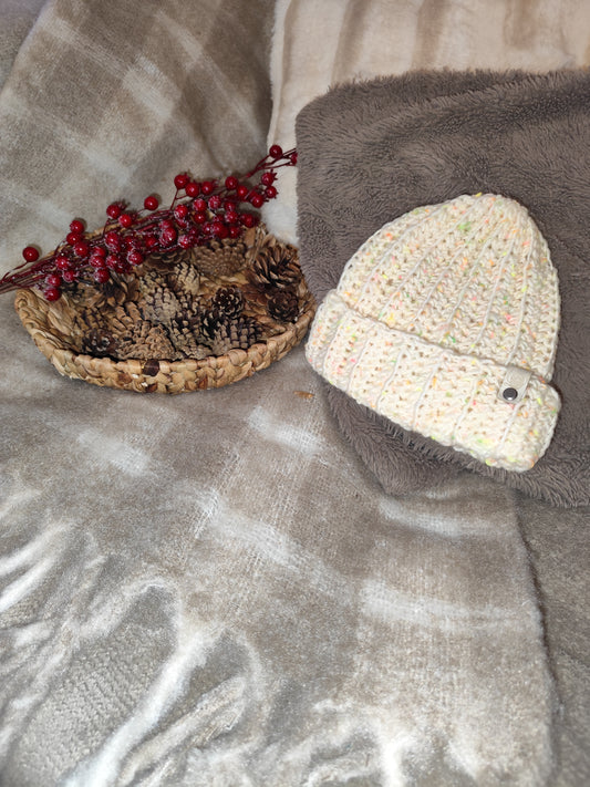 Bonnet crochet fait main Cocotte - Ivory neon