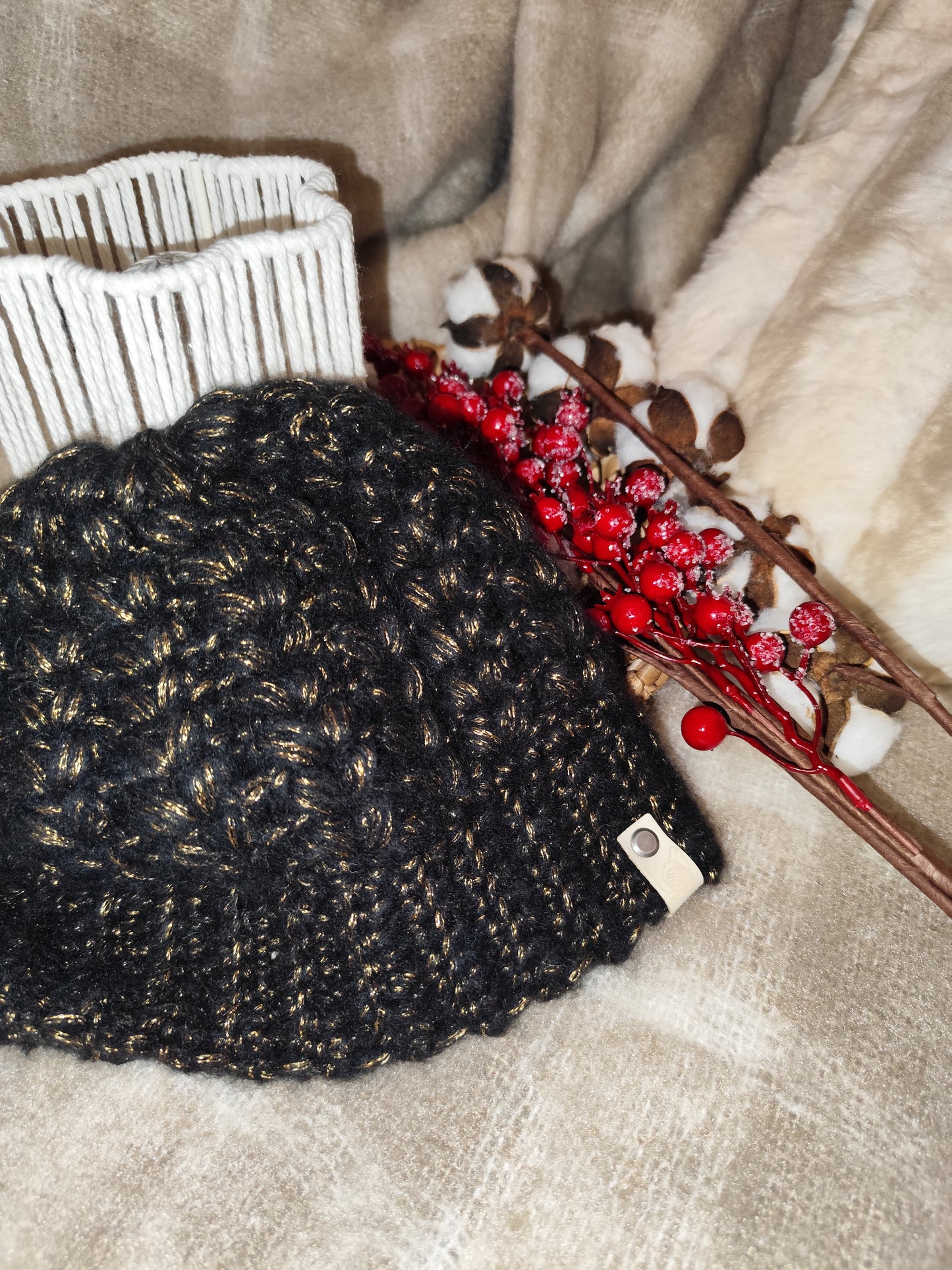 Bonnet crochet fait main Crevecoeur - Noir or
