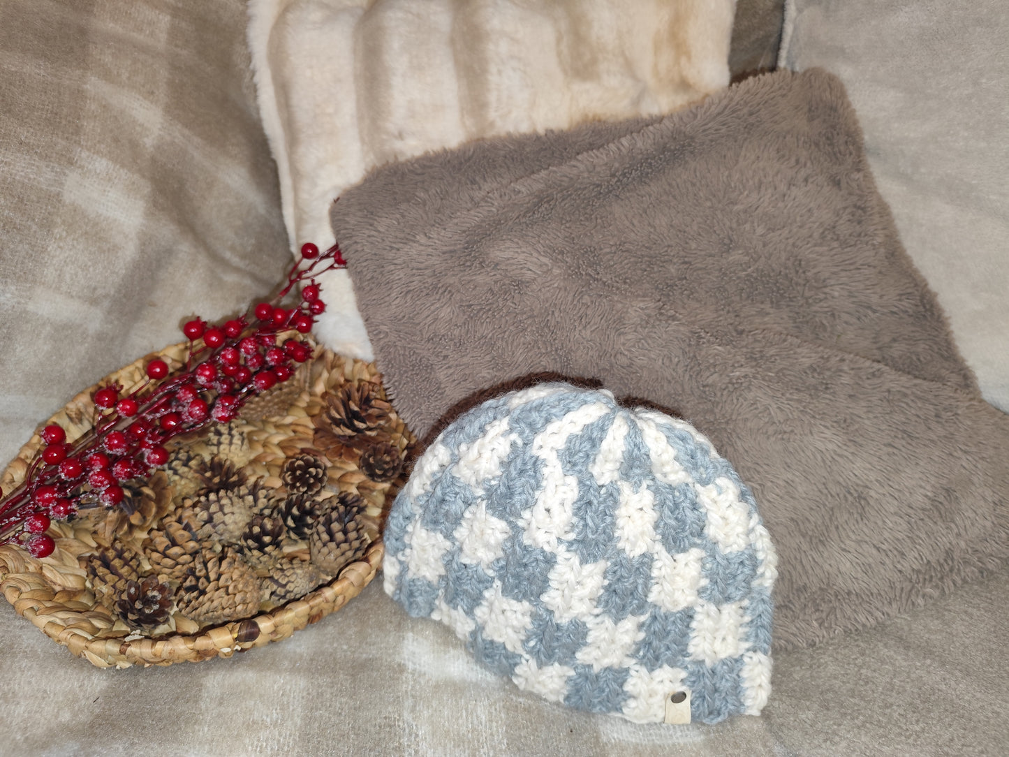 Bonnet crochet fait main Plymouth rock - Gris clair/beige